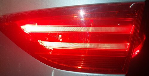 Thumbnail 2: 2012-2015 BMW X1 (E84) RIGHT PASSENGER REAR TRUNK INNER TAILLIGHT LIGHT LAMP