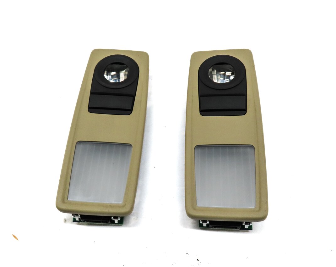 Thumbnail 2: 2015 BMW X1 (E84) REAR LEFT & RIGHT ROOF DOME LIGHT SET2 (BEIGE) 63319215610