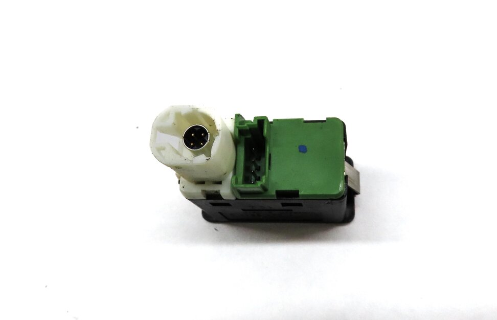 Thumbnail 3: 2015 BMW X1 (E84) RADIO STEREO AUXILIARY AUX USB INPUT JACK PANEL AUX-IN 9241331