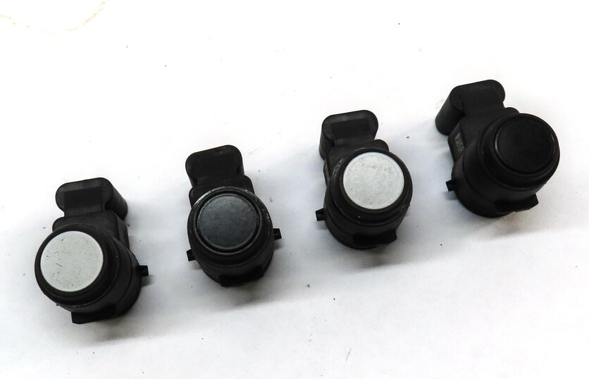 2015 BMW X1 E84 REAR PARK ASSIST PDC SENSOR SET4 (SILVER & BLACK) & WIRE HARNESS