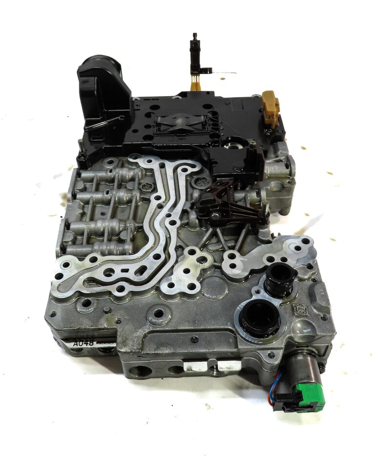 Thumbnail 3: 14-15 BMW X1 (E84) 28i RWD A/T AUTOMATIC TRANSMISSION VALVE BODY w/ MECHATRONIC
