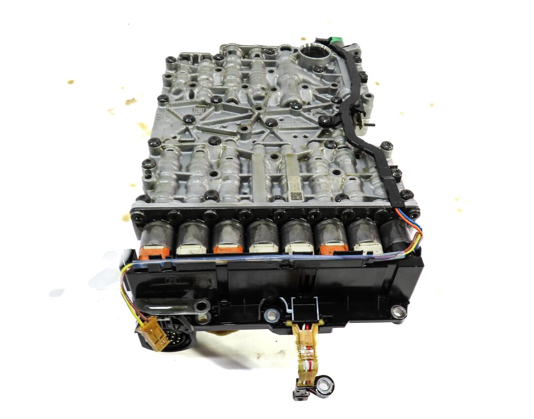 Thumbnail 5: 14-15 BMW X1 (E84) 28i RWD A/T AUTOMATIC TRANSMISSION VALVE BODY w/ MECHATRONIC