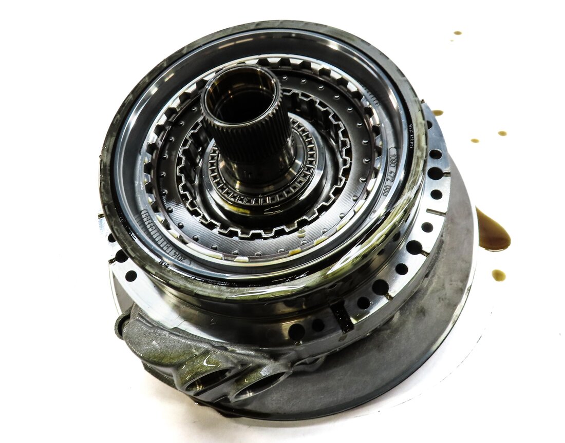 Thumbnail 2: 2014-2015 BMW X1 (E84) 28i RWD A/T AUTO AUTOMATIC TRANSMISSION OIL PUMP