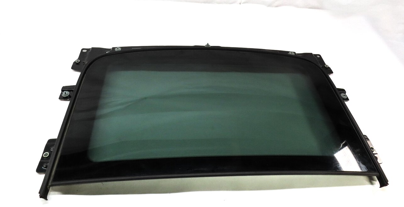 Thumbnail 2: 2012-2015 BMW X1 (E84) REAR PANORAMIC SUNROOF SUN ROOF GLASS WINDOW PANEL