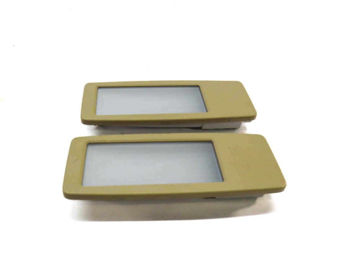 Thumbnail 3: 2015 BMW X1 (E84) REAR LEFT & RIGHT ROOF DOME LIGHT SET 2 (BEIGE)