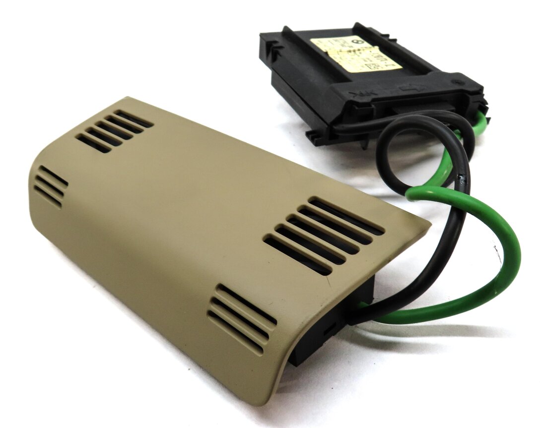Thumbnail 2: 2015 BMW X1 (E84) ANTI-THEFT LOCKING ULTRASONIC ALARM MODULE w/ TRIM (BEIGE)