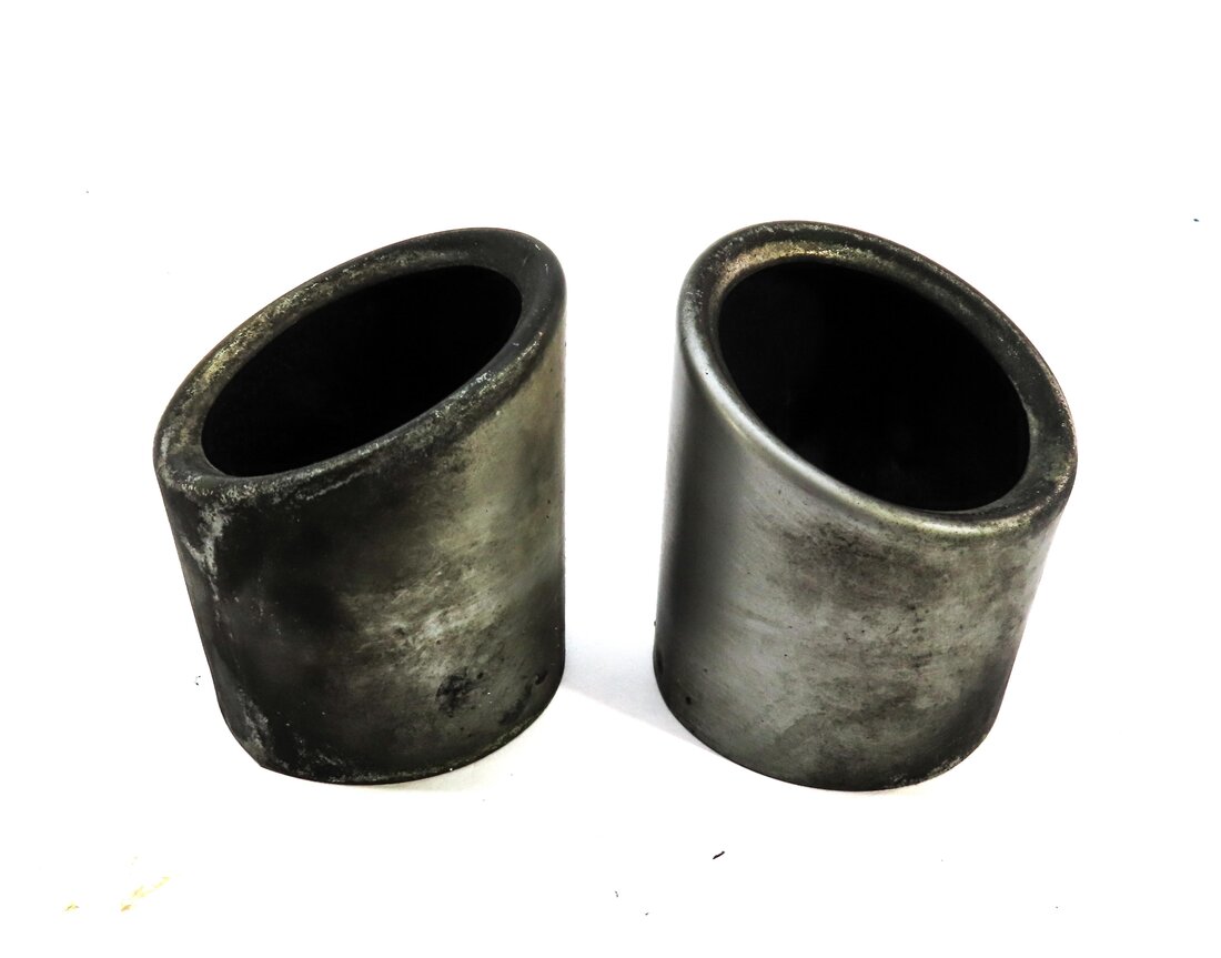 Thumbnail 2: 2013-2015 BMW X1 (E84) 2.0L LEFT & RIGHT REAR MUFFLER PIPE EXHAUST TIP SET-2