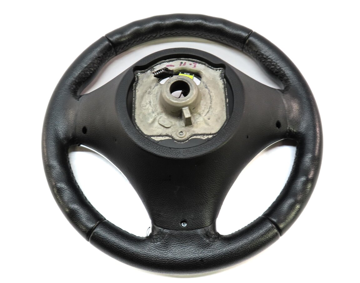 Thumbnail 5: 06-15 BMW 1 3 X1 SERIES (E84 E87 E90) 3 SPOKE SPORT STEERING WHEEL w/ SWITCHES