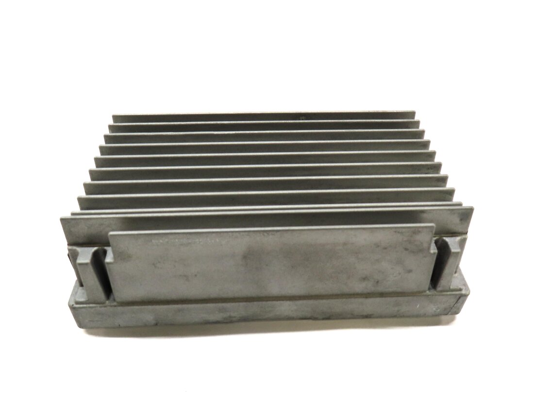 Thumbnail 3: 2012-2015 BMW X1 (E84) RADIO STEREO AUDIO AMP AMPLIFIER (LEAR)