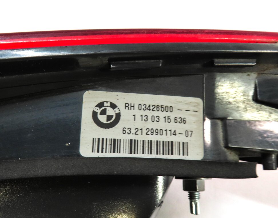 Thumbnail 6: 2012-2015 BMW X1 (E84) RIGHT PASSENGER REAR TRUNK INNER TAILLIGHT LIGHT LAMP