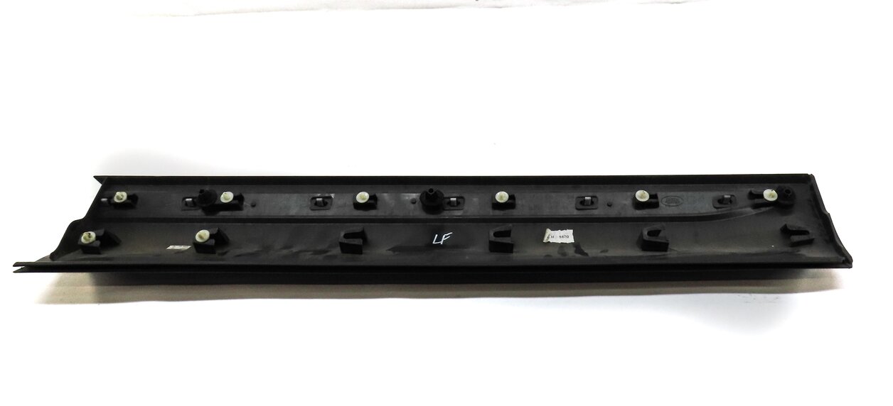 Thumbnail 5: 2015 RANGE ROVER EVOQUE L538 FRONT LEFT DRIVER LOWER DOOR TRIM MOULDING (BLACK)