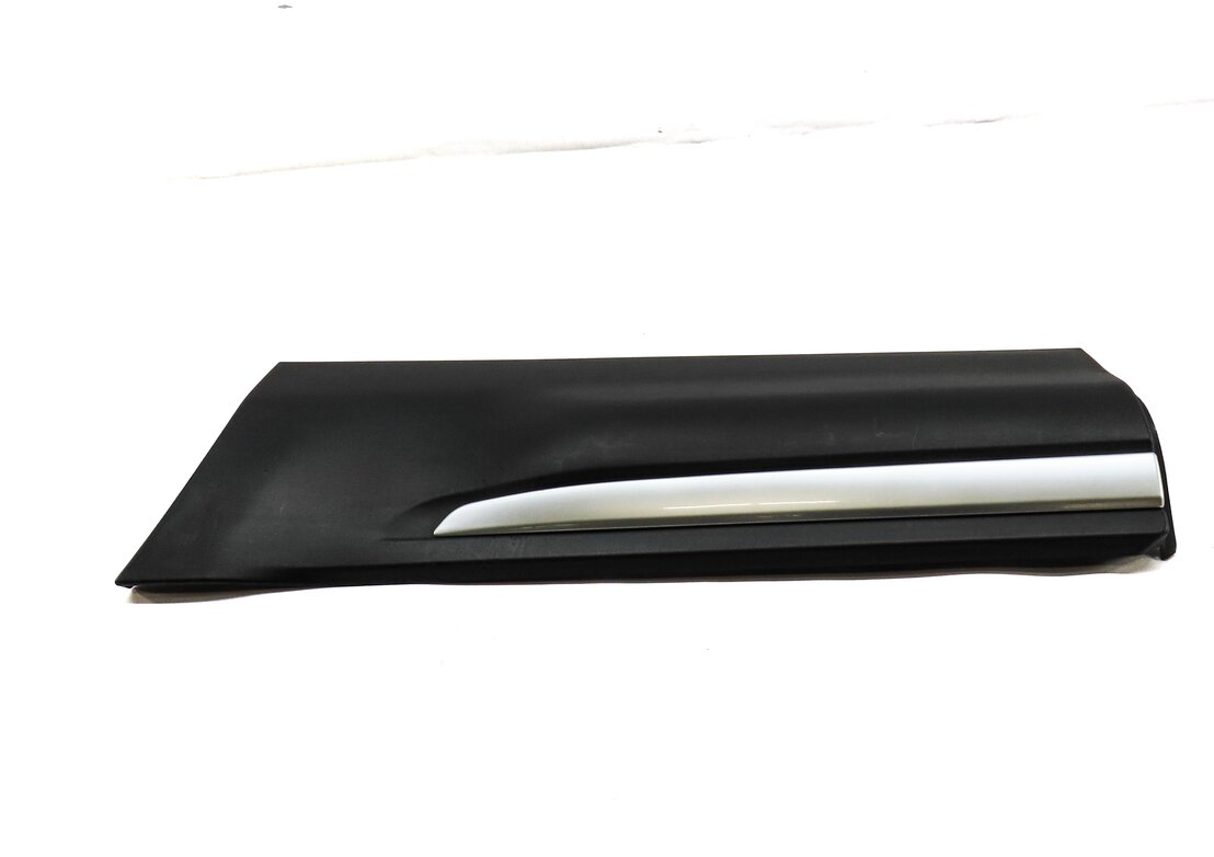 Thumbnail 2: 2015 RANGE ROVER EVOQUE (L538) REAR LEFT LOWER DOOR TRIM MOULDING (BLACK)