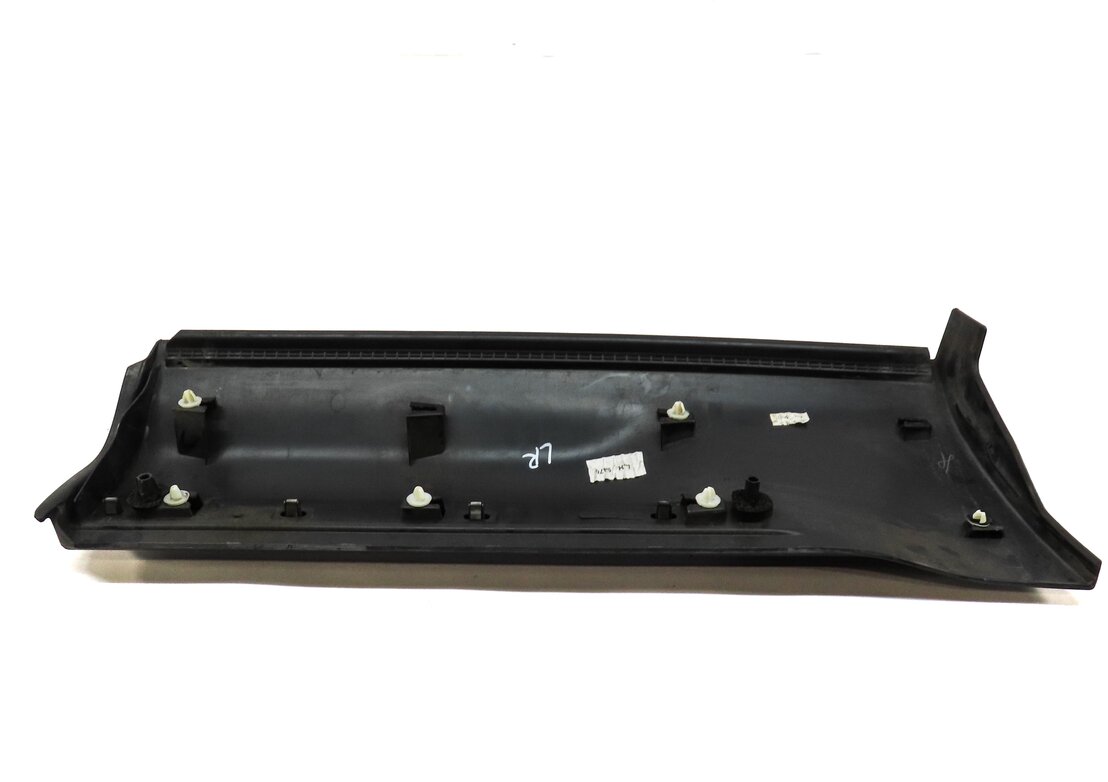 Thumbnail 4: 2015 RANGE ROVER EVOQUE (L538) REAR LEFT LOWER DOOR TRIM MOULDING (BLACK)