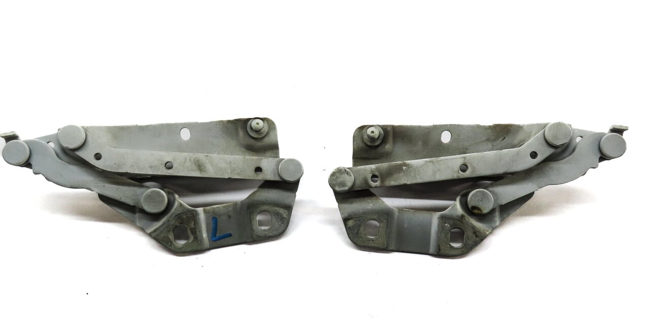Thumbnail 4: 08-19 LAND ROVER LR2 RANGE ROVER EVOQUE (L538) FRONT HOOD HINGE SET (FUJI WHITE)