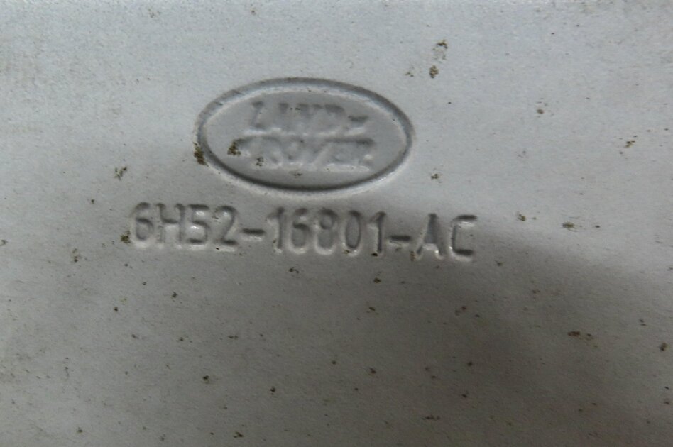 Thumbnail 5: 08-19 LAND ROVER LR2 RANGE ROVER EVOQUE (L538) FRONT HOOD HINGE SET (FUJI WHITE)