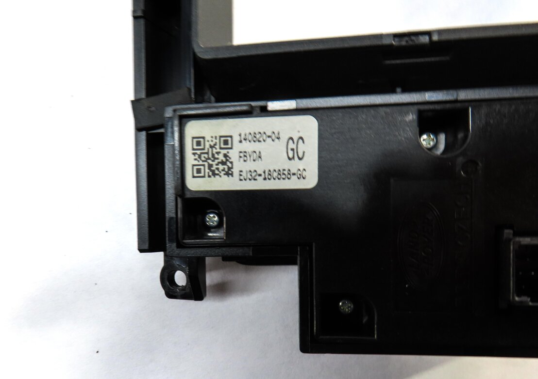 Thumbnail 6: 13-15 RANGE ROVER EVOQUE FRONTER CENTER DASH GPS NAVIGATION DISPLAY SCREEN TRIM