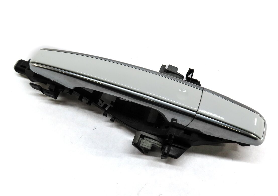 13-19 RANGE ROVER EVOQUE L538 REAR LEFT PASSIVE DOOR HANDLE (WHITE & CHROME)