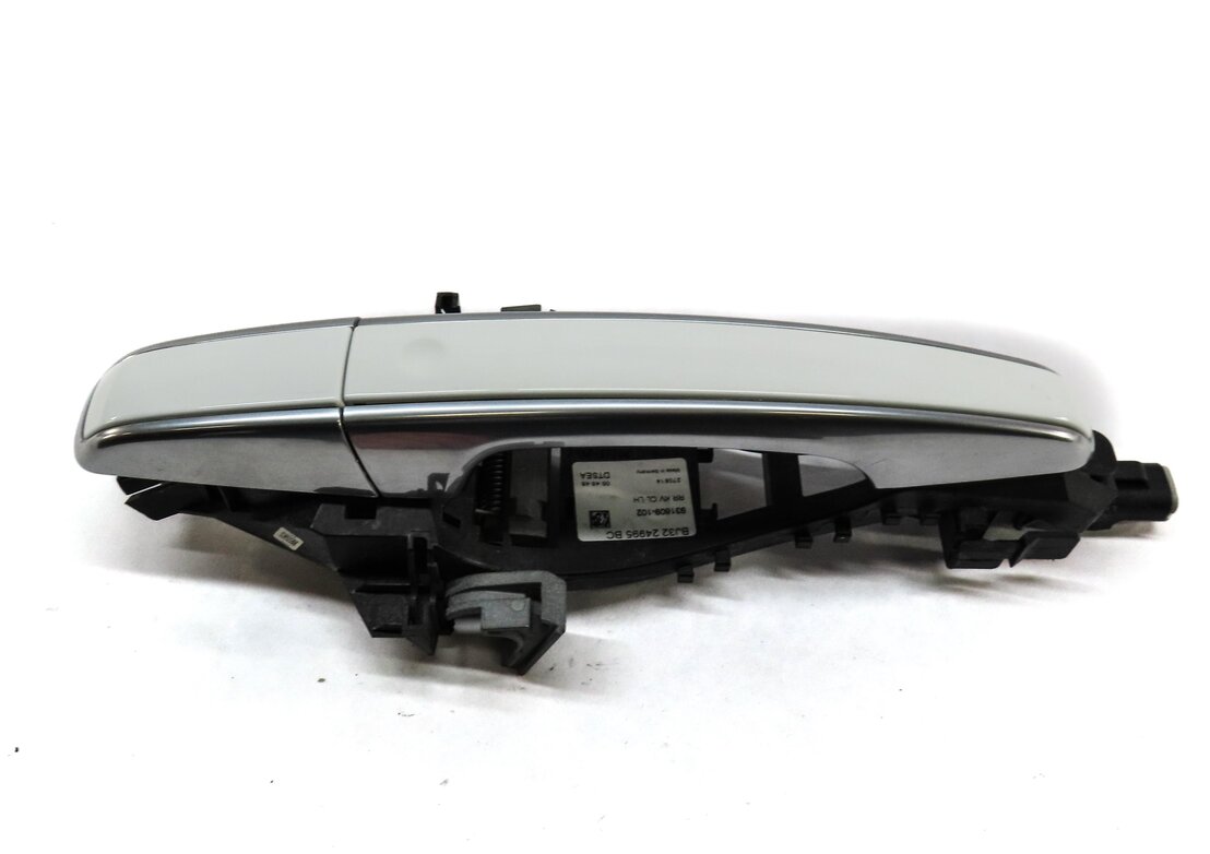 Thumbnail 3: 13-19 RANGE ROVER EVOQUE L538 REAR LEFT PASSIVE DOOR HANDLE (WHITE & CHROME)