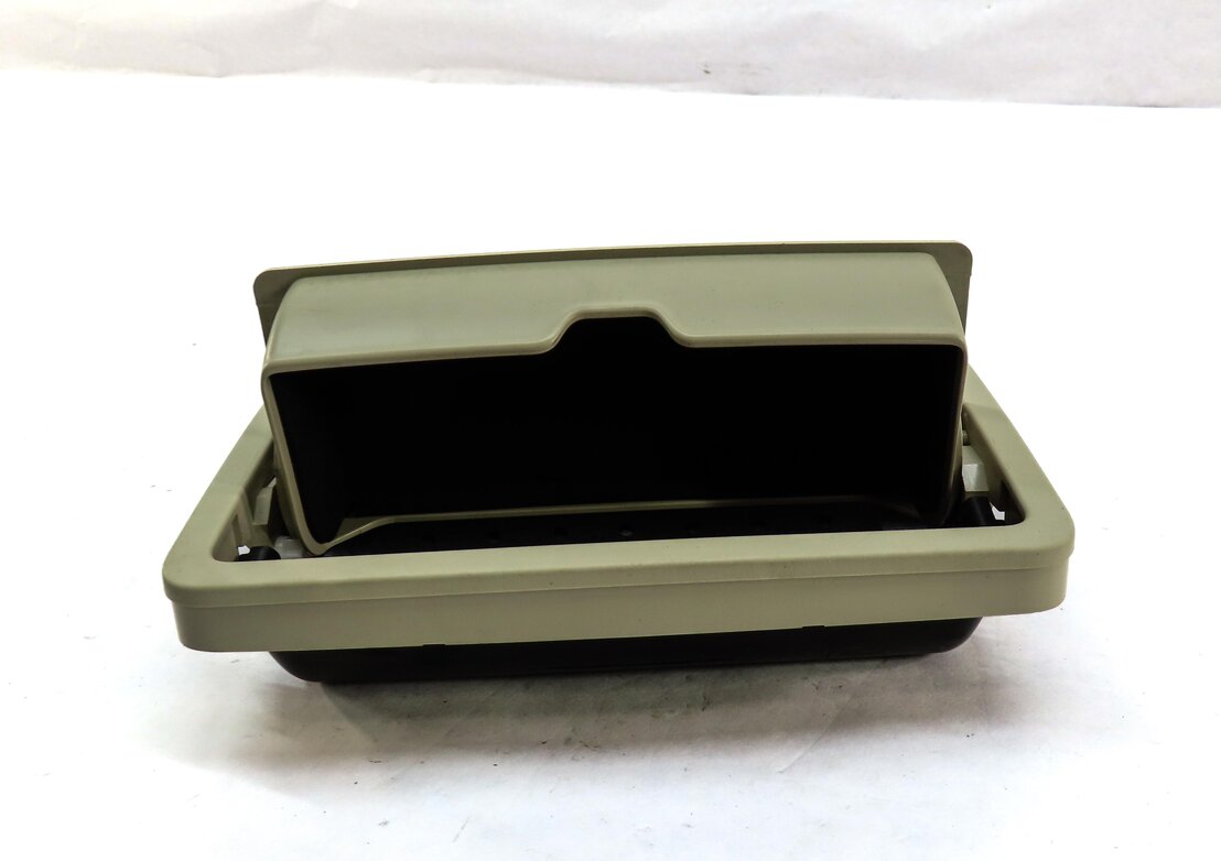 Thumbnail 4: 2015 RANGE ROVER EVOQUE (L538) FRONT ROOF DOMELIGHT LAMP w/ SWITCHES (TAN BEIGE)