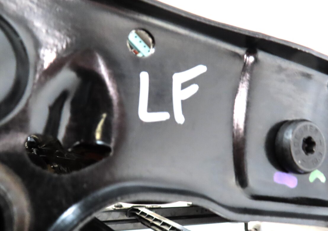 Thumbnail 7: 2012-2015 RANGE ROVER EVOQUE (L538) LEFT FRONT DRIVER 8-WAY SEAT TRACK w/ MOTORS