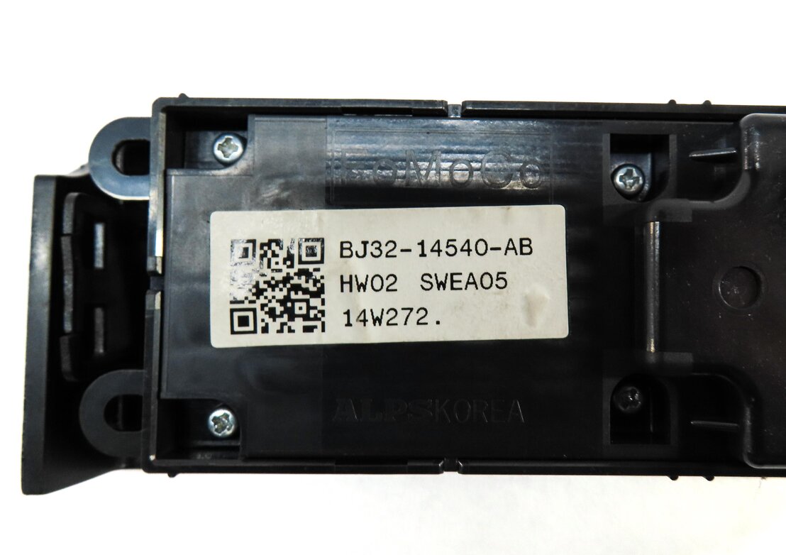 Thumbnail 5: 2012-2019 RANGE ROVER EVOQUE (L538) LEFT FRONT DRIVER P-FOLD WINDOW SWITCH BLACK
