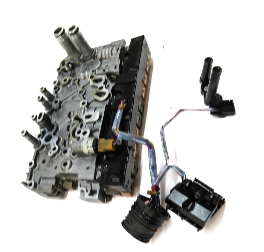 Thumbnail 3: 2014-2017 RANGE ROVER EVOQUE DISCOVERY SPORT (L538 L550) TRANSMISSION VALVE BODY