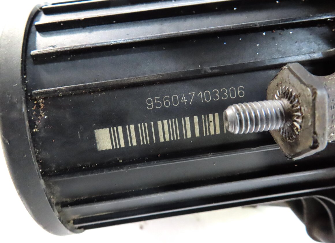 Thumbnail 4: 2012 AUDI A7 (C7 4G8) 3.0L SUPER CGXB ENGINE SMOG AIR INJECTION SMOG PUMP