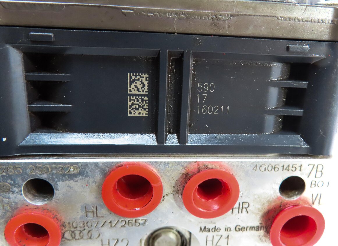 Thumbnail 5: 12-15 AUDI A6 S6 A7 S7 (C7 4G8) ABS BRAKE PUMP MODULE (ADAPTIVE CRUISE CONTROL)