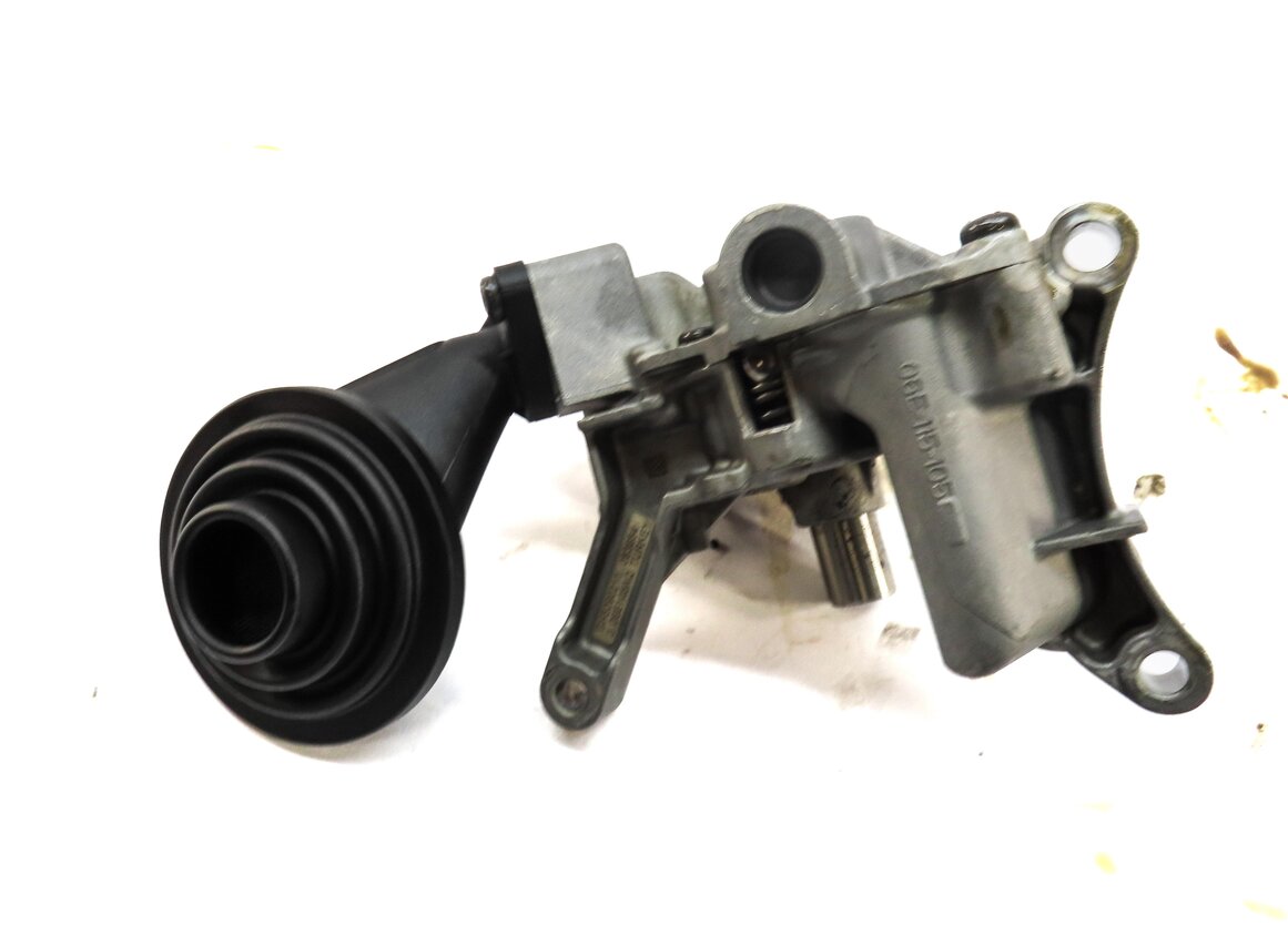 Thumbnail 7: 2012 AUDI A7 (C7 4G8) 3.0L SUPER CGXB ENGINE OIL PUMP ASSEMBLY 06E109570B
