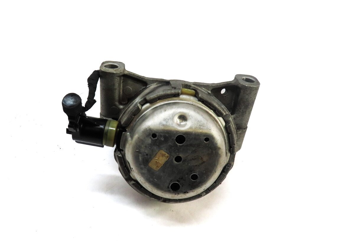 Thumbnail 2: 2012 AUDI A7 (C7 4G8) 3.0L SUPER CGXB ENGINE RIGHT MOTOR MOUNT
