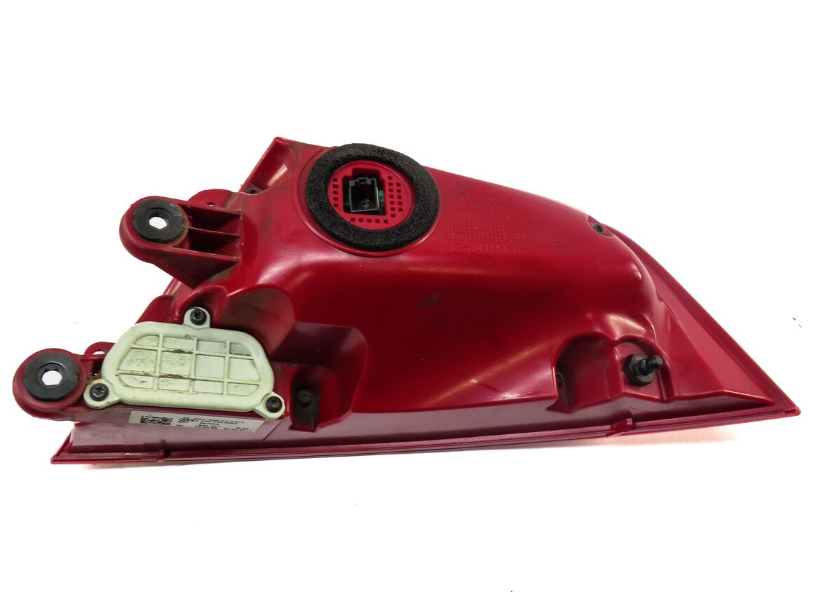 Thumbnail 5: 2012-2015 AUDI A7 S7 (C7 4G8) LEFT DRIVER REAR TAILLIGHT BRAKE LIGHT LAMP