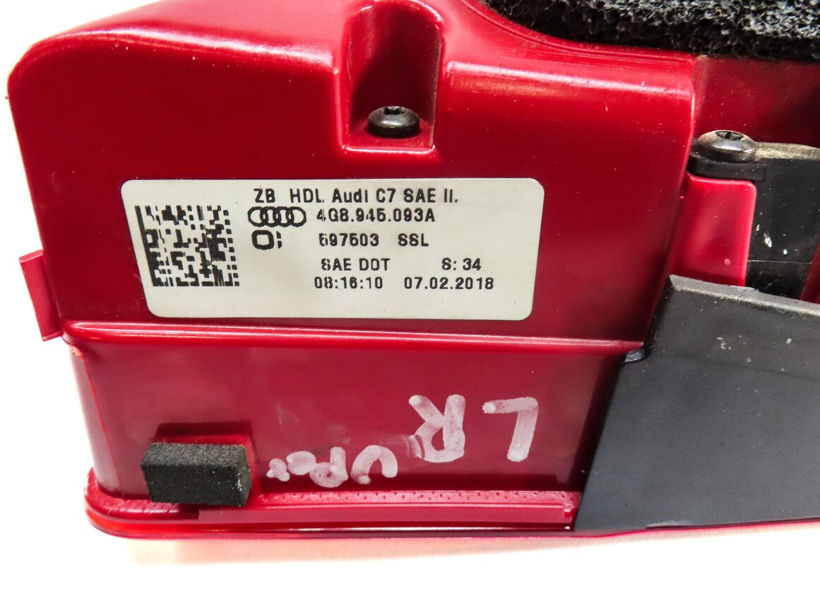 Thumbnail 7: 2012-2015 AUDI A7 S7 (C7 4G8) LEFT DRIVER INNER TRUNK TAILLIGHT LIGHT LAMP