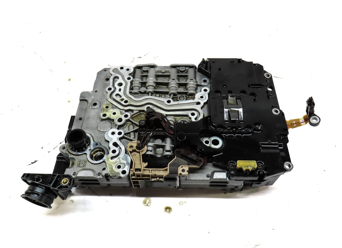 Thumbnail 2: 2012-2015 AUDI A6 A7 (C7 4G8) 3.0L SUPERCHARGED AWD A/T TRANSMISSION VALVE BODY