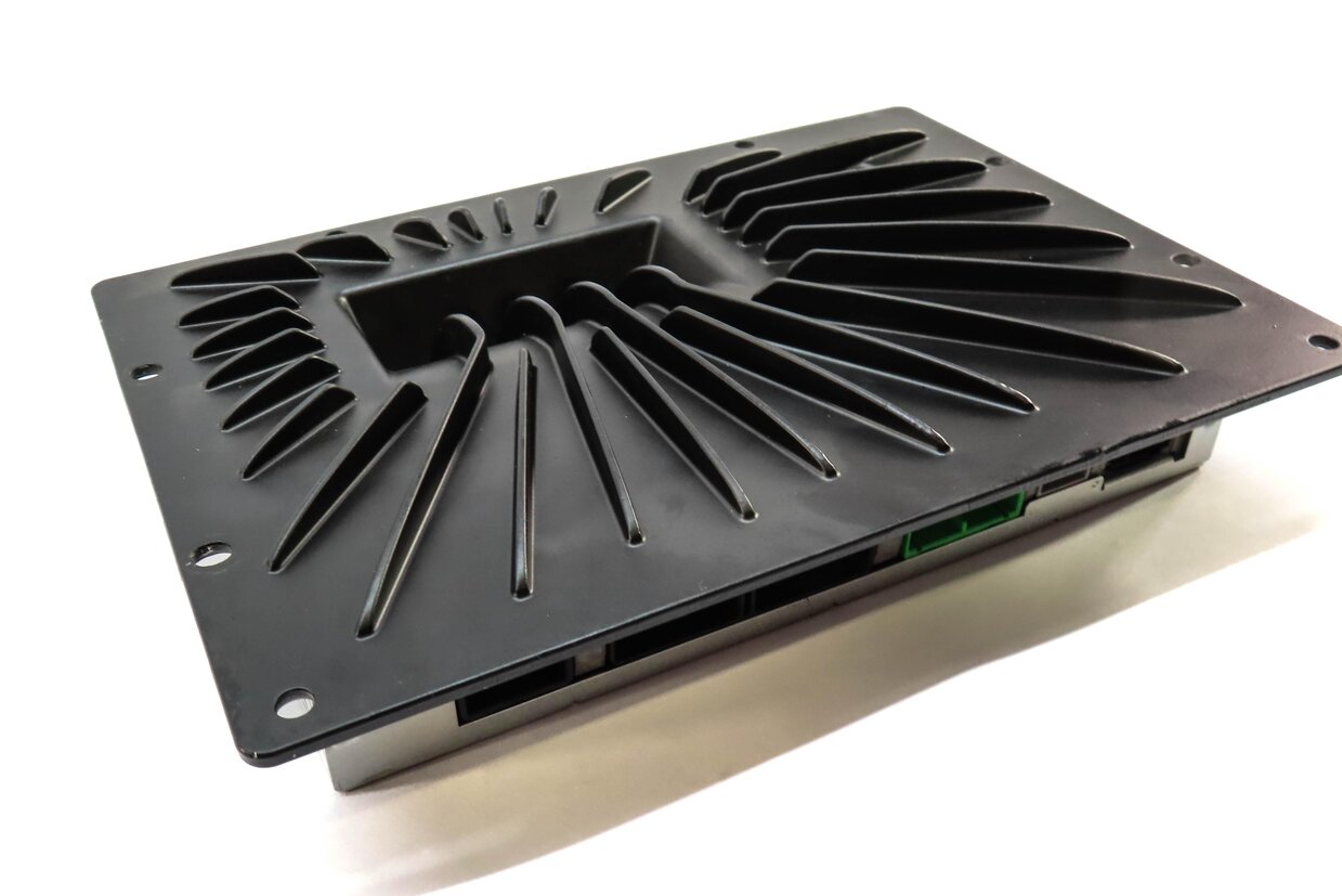 Thumbnail 1: 12-19 JAGUAR XF LAND ROVER LR2 LR4 RANGE ROVER SPORT EVOQUE AMPLIFIER 600 WATT