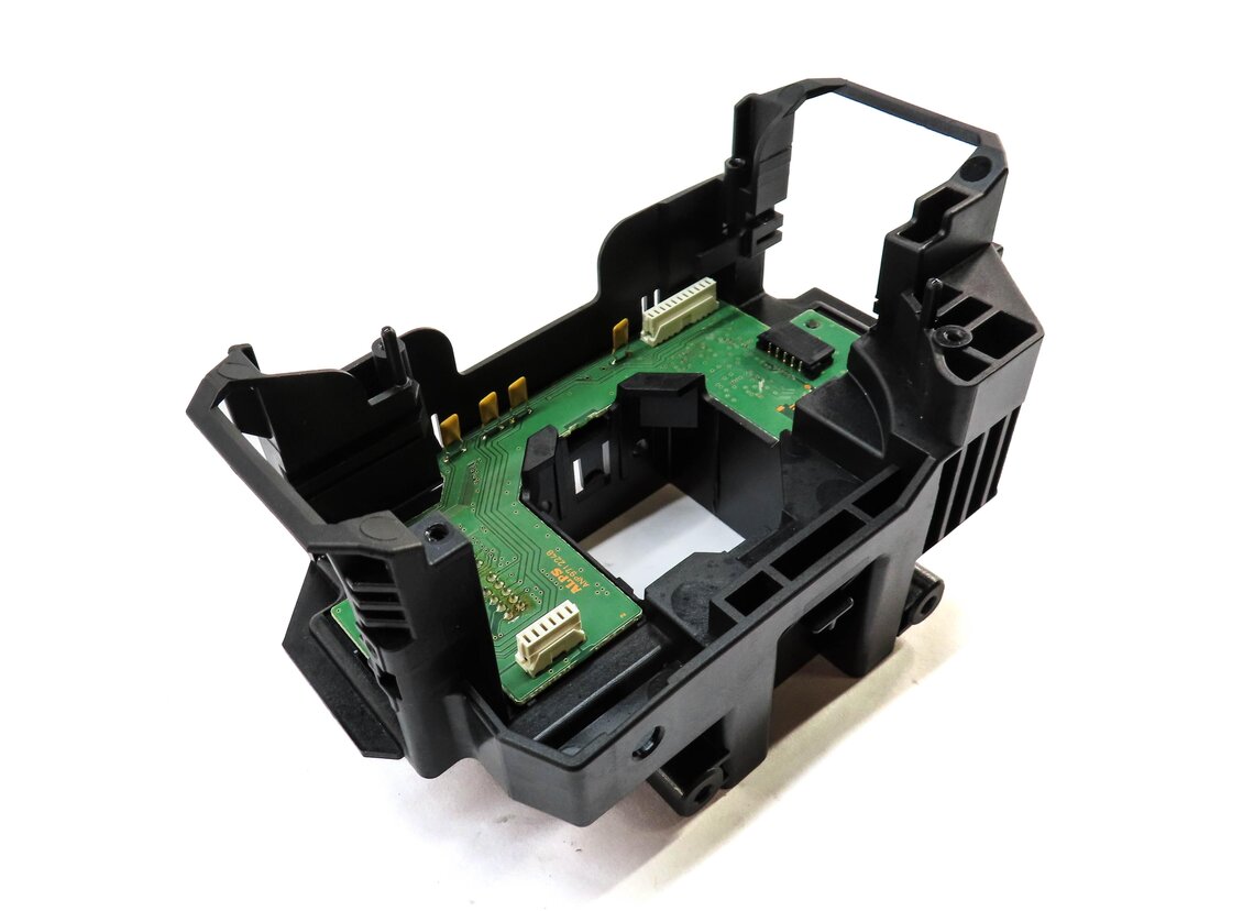 Thumbnail 1: 2013 RANGE ROVER EVOQUE (L538) STEERING COLUMN CONNECTOR MODULE BJ3213N064SE