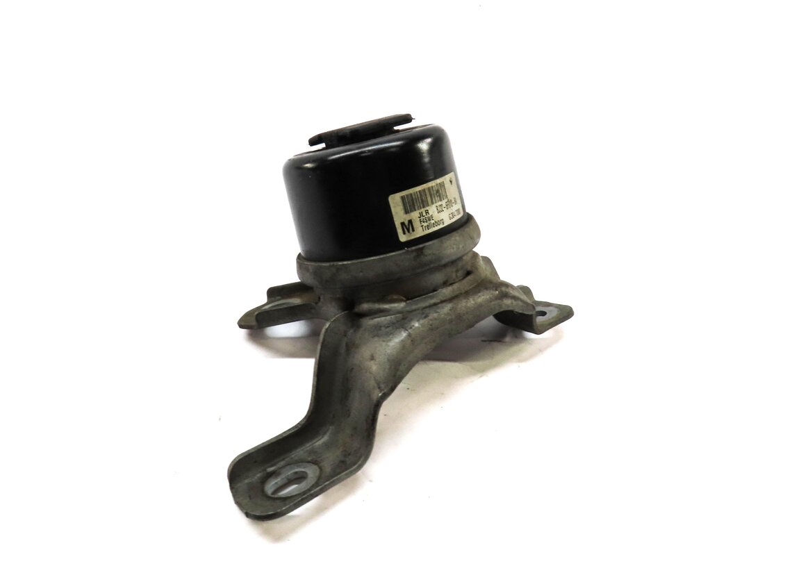 Thumbnail 1: 2013 RANGE ROVER EVOQUE (L538) 2.0L TURBO RIGHT ENGINE MOTOR MOUNT BRACKET