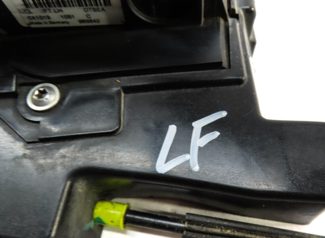 Thumbnail 6: 07-19 LAND ROVER LR2 LR3 LR4 RANGE ROVER SPORT EVOQUE - LEFT FRONT DOOR LATCH