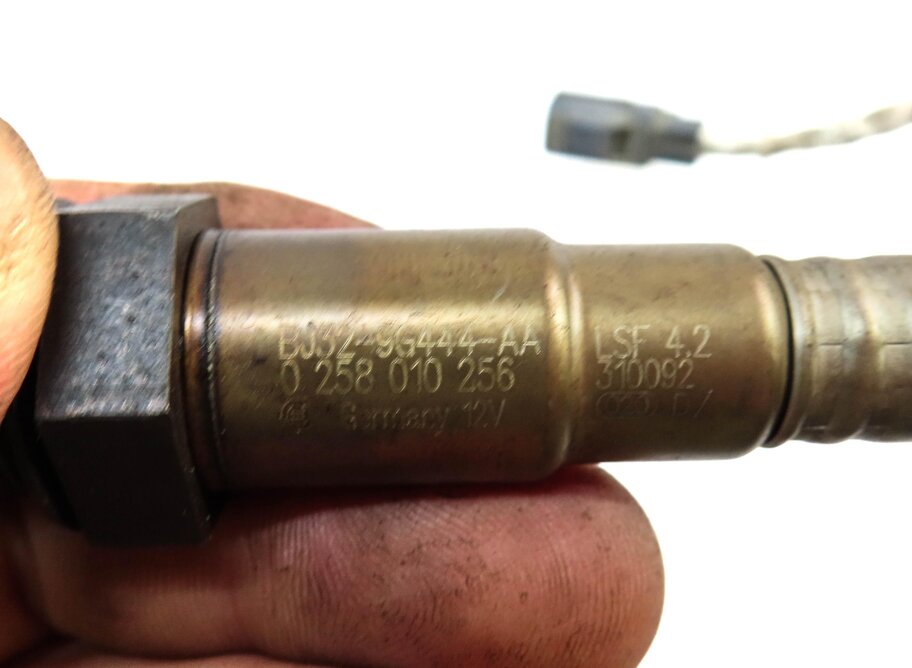Thumbnail 3: 2013 RANGE ROVER EVOQUE L538 2.0L TURBO ENGINE PRE POST CAT O2 OXYGEN SENSOR SET
