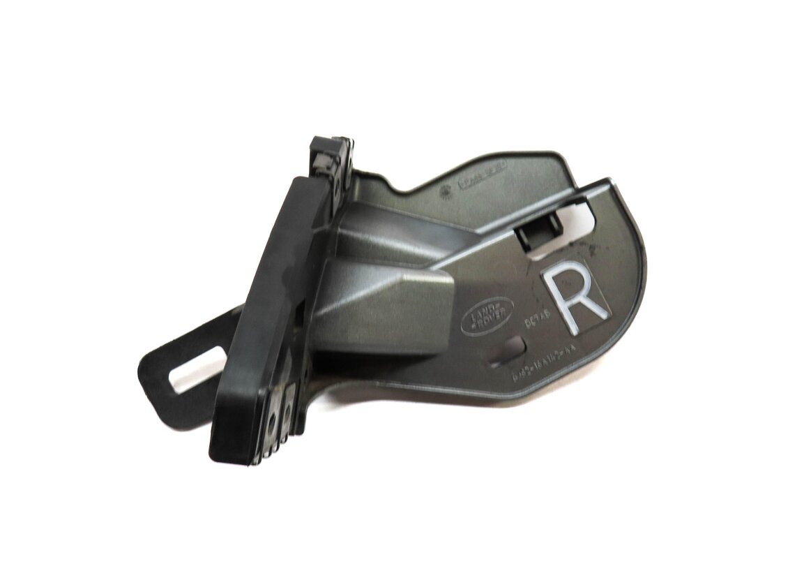2013 RANGE ROVER EVOQUE (L538) FRONT RIGHT PASSENGER FENDER MOUNT BRACKET