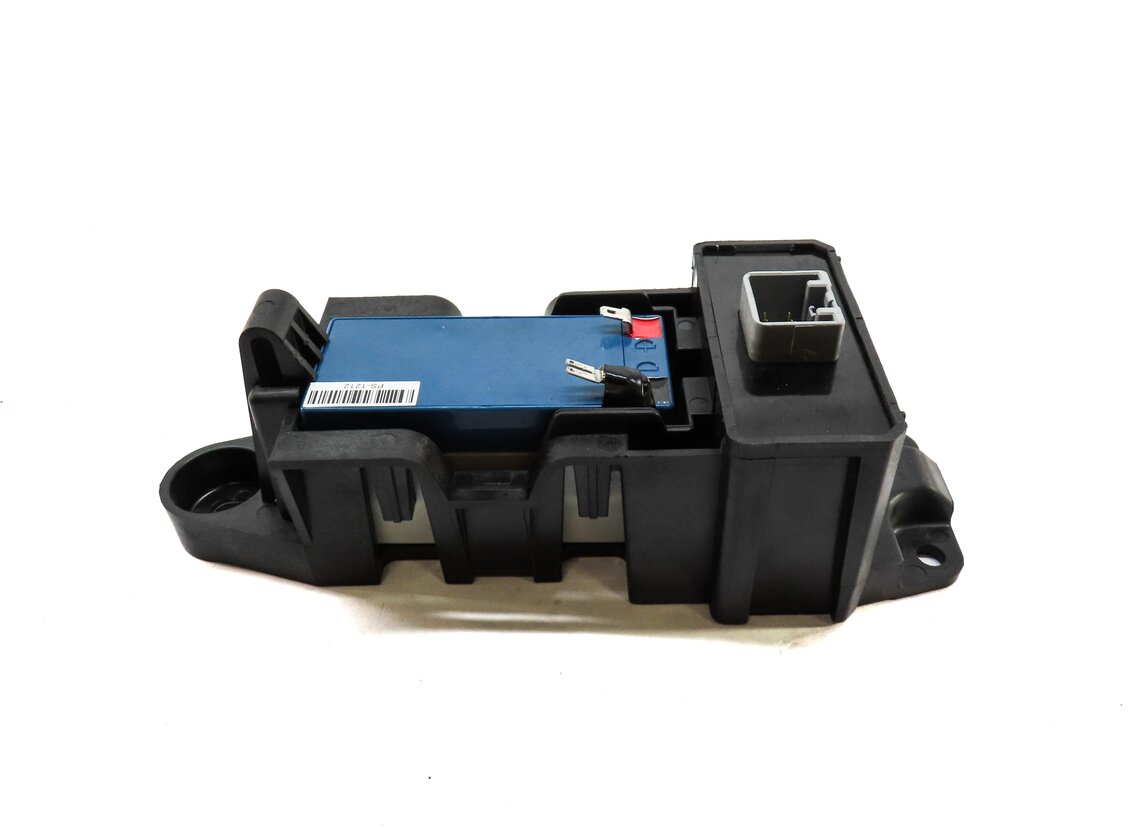 Thumbnail 3: 2013 RANGE ROVER EVOQUE (L538) AUXILIARY AUX BATTERY w/ BRACKET BJ3210C693AC