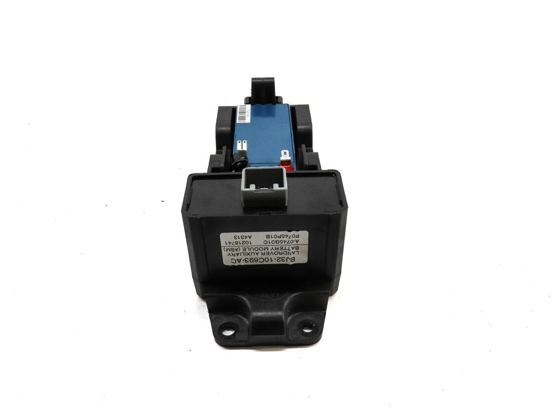 Thumbnail 4: 2013 RANGE ROVER EVOQUE (L538) AUXILIARY AUX BATTERY w/ BRACKET BJ3210C693AC