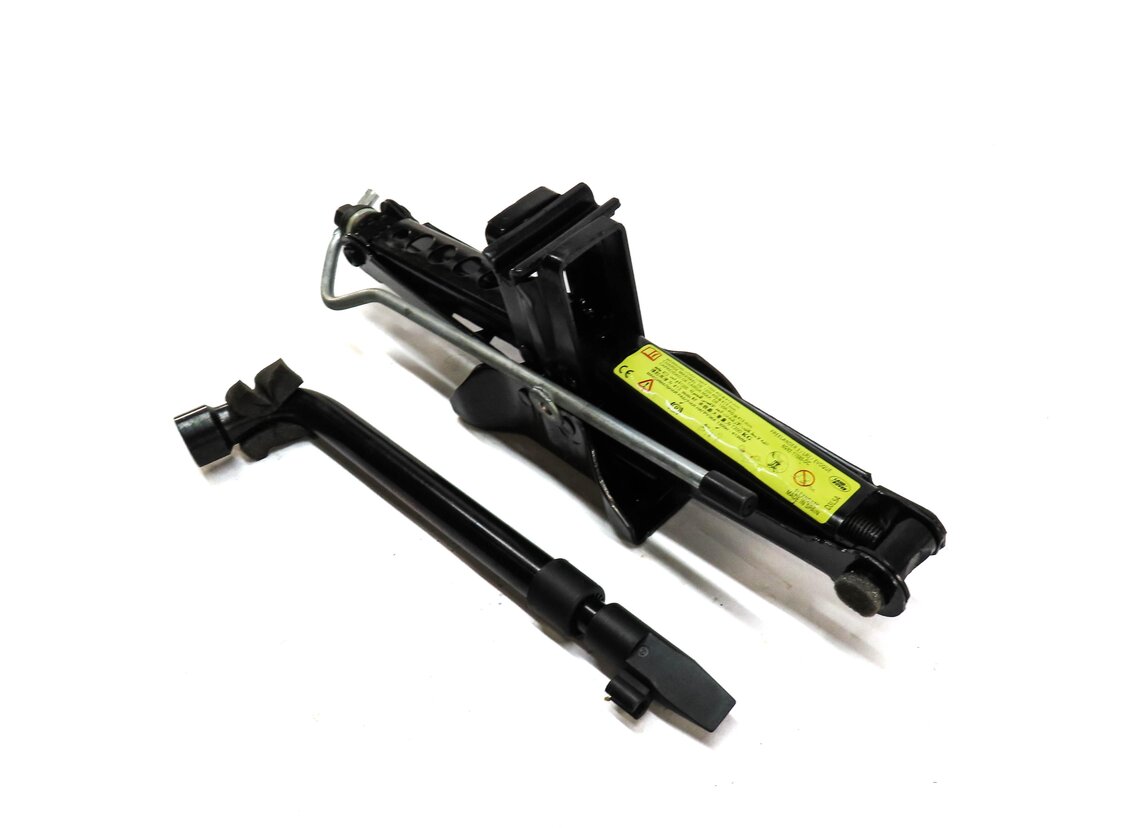 Thumbnail 3: 12-19 RANGE ROVER EVOQUE (L538) EMERGENCY SPARE TIRE JACK WRENCH TOOL