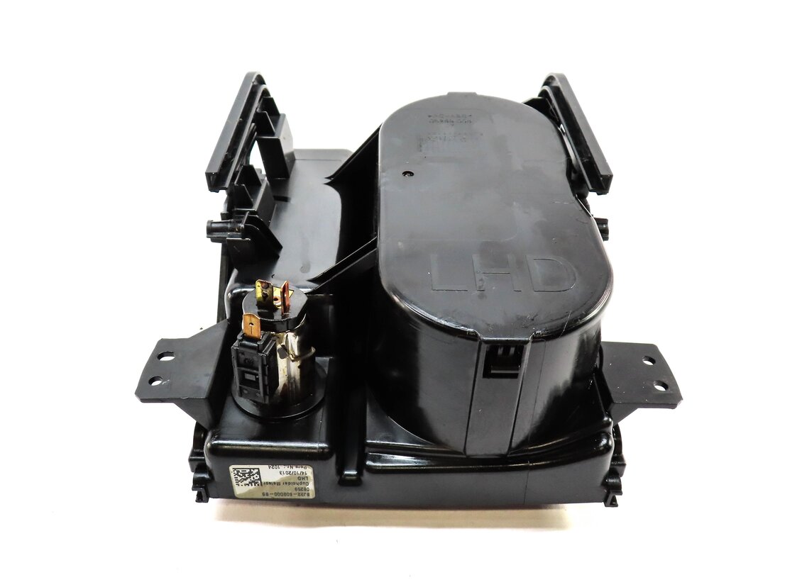 Thumbnail 5: 2013 RANGE ROVER EVOQUE (L538) FRONT CENTER CONSOLE CUP HOLDER w/ 12v SOCKET