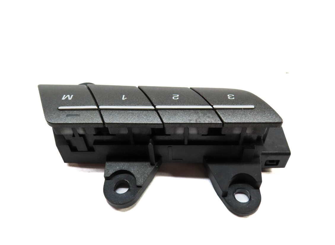 Thumbnail 4: 2012-2019 RANGE ROVER EVOQUE (L538) LEFT DRIVER MEMORY SEAT POSITION SWITCH