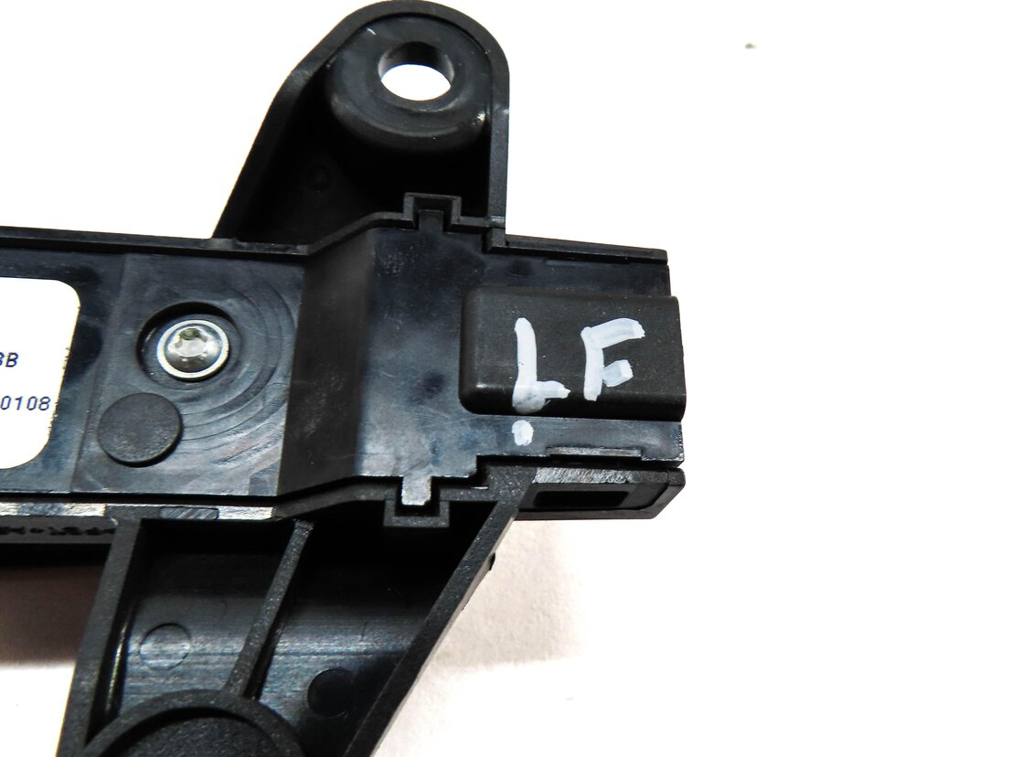 Thumbnail 6: 2012-2019 RANGE ROVER EVOQUE (L538) LEFT DRIVER MEMORY SEAT POSITION SWITCH
