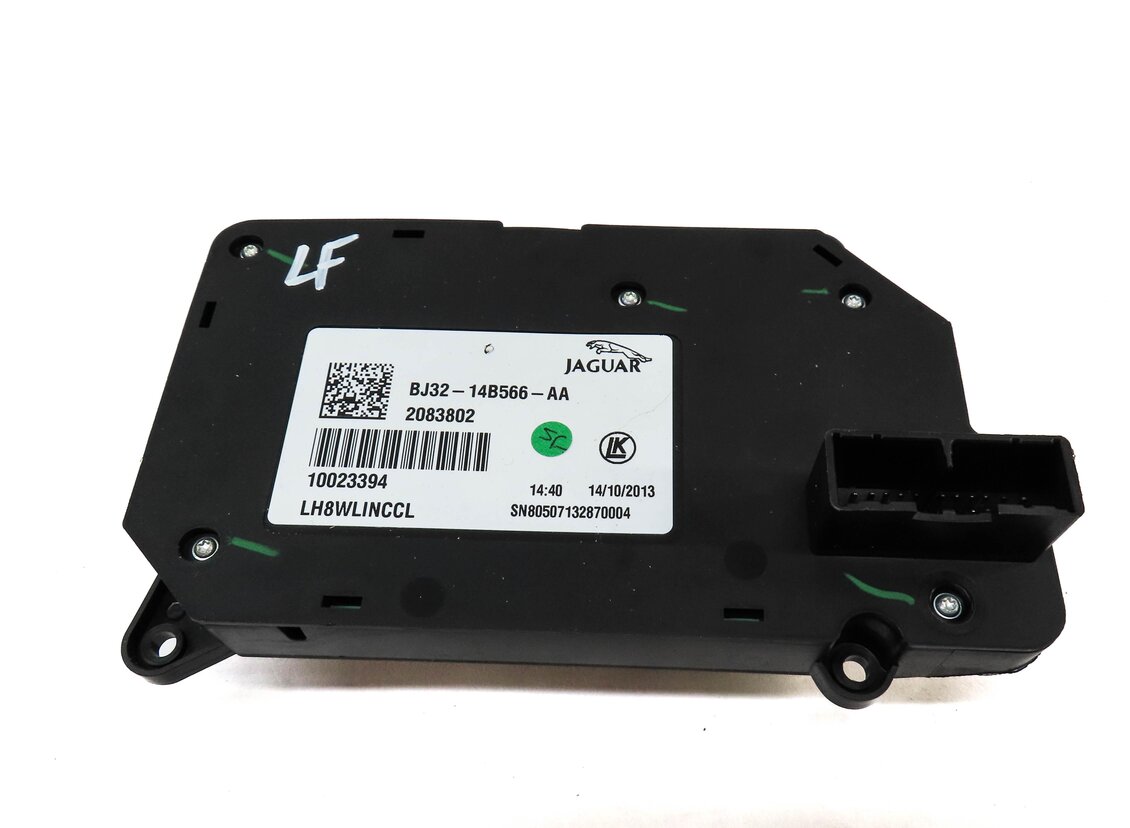 Thumbnail 4: 2013 RANGE ROVER EVOQUE (L538) FRONT LEFT DRIVER SEAT ADJUSTMENT SWITCH (BLACK)