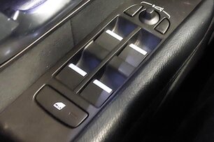 Thumbnail 2: 2012-2019 RANGE ROVER EVOQUE (L538) LEFT FRONT DRIVER P-FOLD WINDOW SWITCH