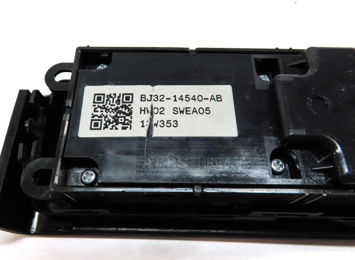 Thumbnail 5: 2012-2019 RANGE ROVER EVOQUE (L538) LEFT FRONT DRIVER P-FOLD WINDOW SWITCH