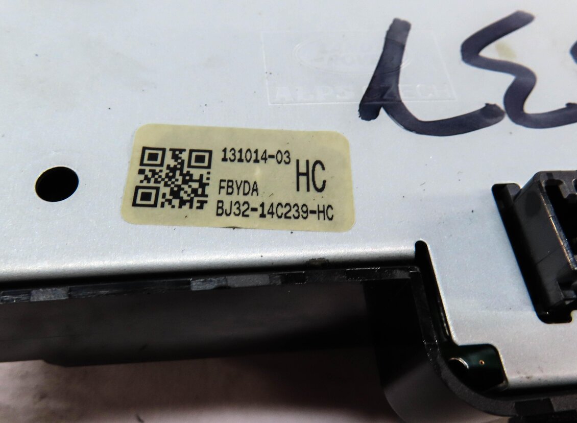 Thumbnail 6: 12-13 RANGE ROVER EVOQUE (L538) HEATER A/C TEMPERATURE CONTROL w/ HEATED SEAT