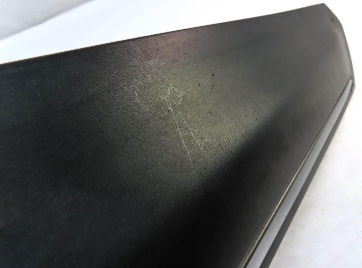 Thumbnail 7: 2013 RANGE ROVER EVOQUE (L538) FRONT LEFT DRIVER DOOR LOWER MOULDING TRIM
